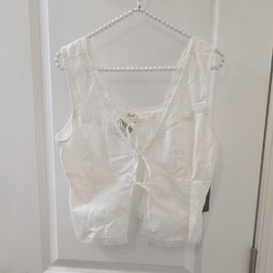 Derek Heart White Lace-Trim Tie-Front Camisole